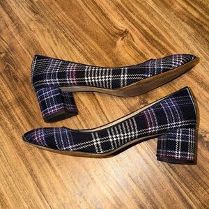 Ann Taylor womens 8 heels pumps 2” block heel plaid blue red white Lorene work